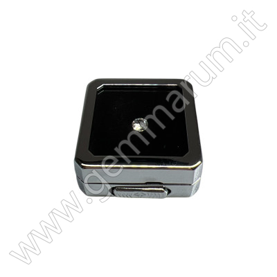 Shiny Silver box 4X4x1.5 cm