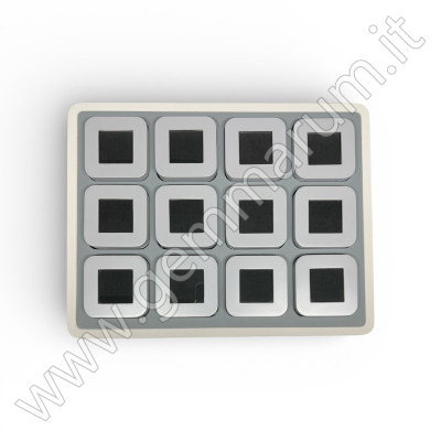 Elegantes Display mit 12 Holzboxen- mattgrau